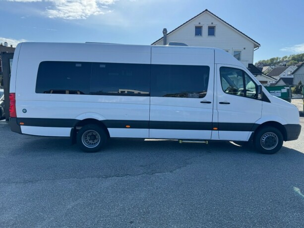 volkswagen-crafter-diesel-2016-big-3