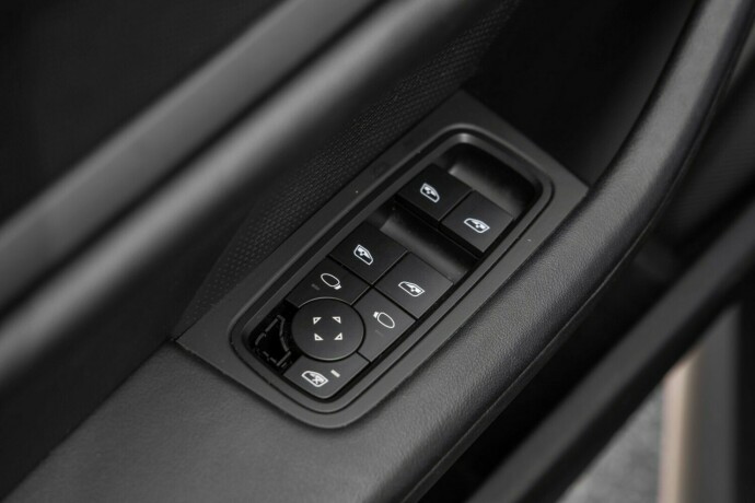 porsche-taycan-cross-turismo-elektrisitet-2022-big-46