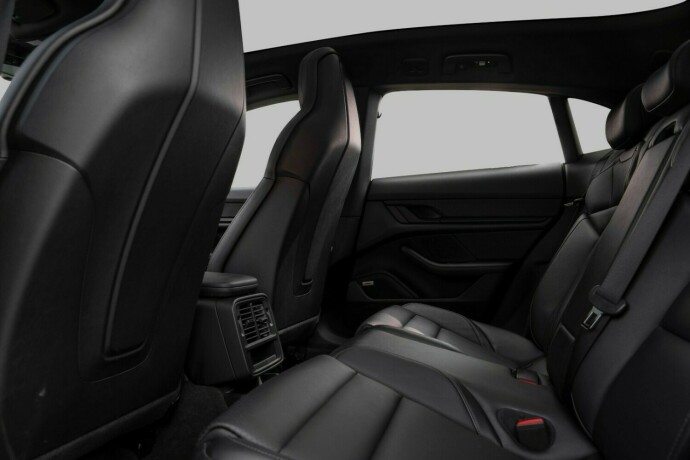 porsche-taycan-cross-turismo-elektrisitet-2022-big-52