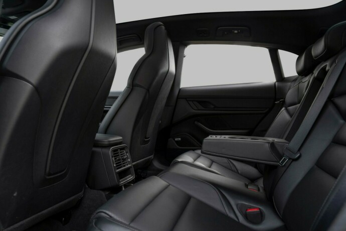porsche-taycan-cross-turismo-elektrisitet-2022-big-53