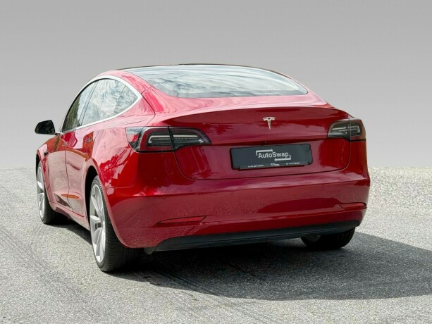 tesla-model-3-elektrisitet-2019-big-9