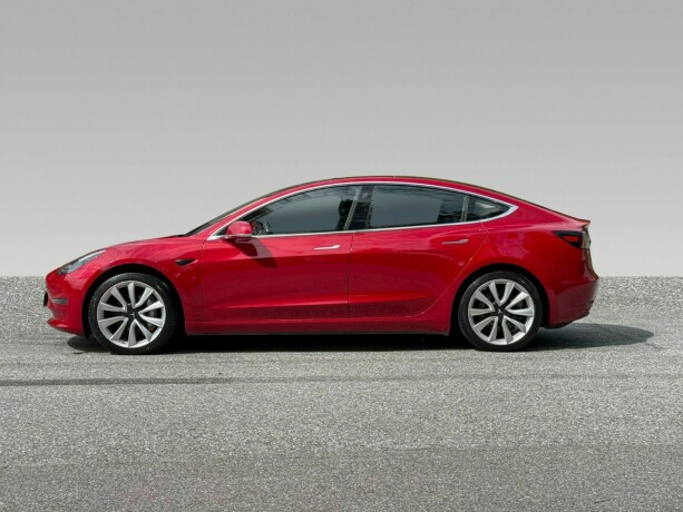 tesla-model-3-elektrisitet-2019-big-7