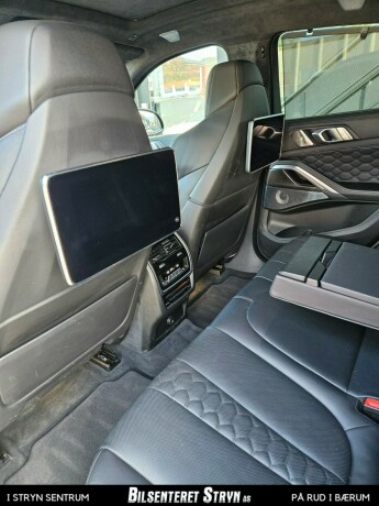 bmw-x6-m-bensin-2020-big-17