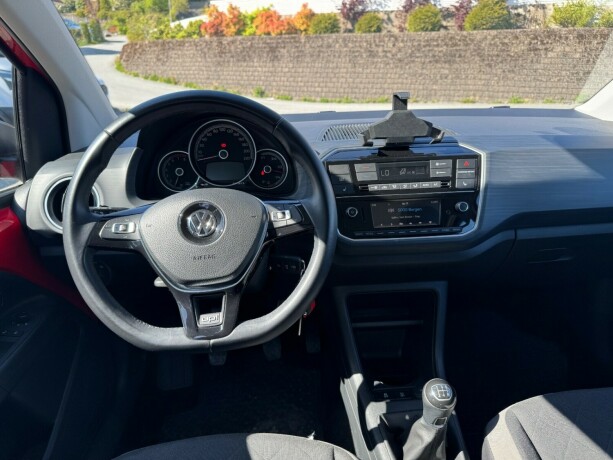 volkswagen-up-bensin-2018-big-7