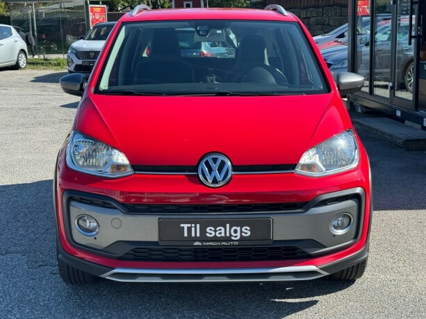 volkswagen-up-bensin-2018-big-1