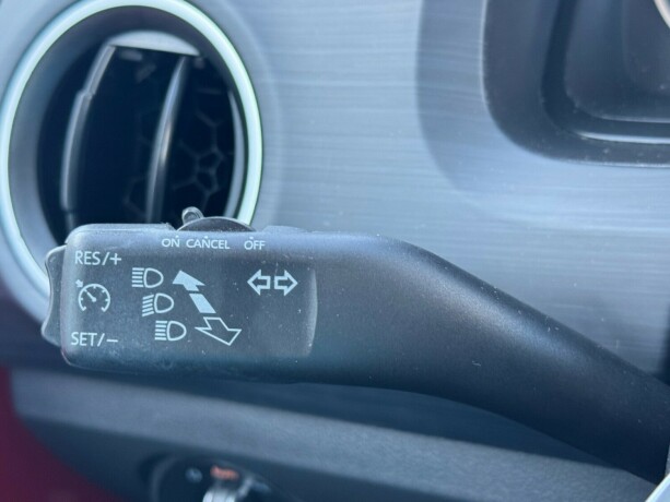 volkswagen-up-bensin-2018-big-15