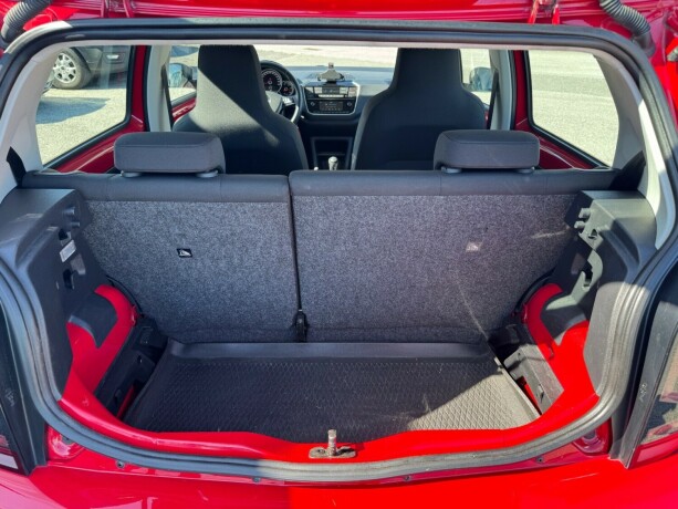 volkswagen-up-bensin-2018-big-17