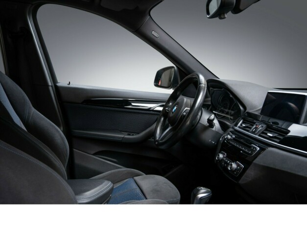 bmw-x1-diesel-2017-big-15