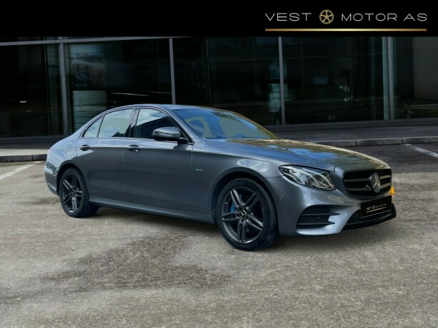 mercedes-benz-e-klasse-elektrisitetbensin-2017-big-0