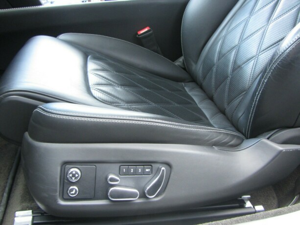 bentley-continental-bensin-2013-big-18