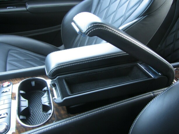 bentley-continental-bensin-2013-big-13