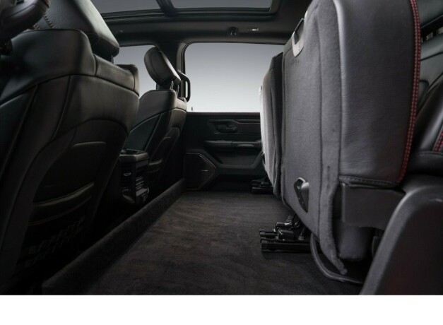 dodge-ram-bensin-2021-big-42