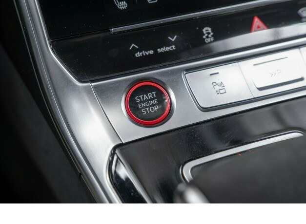 audi-rs6-elektrisitetbensin-2024-big-24
