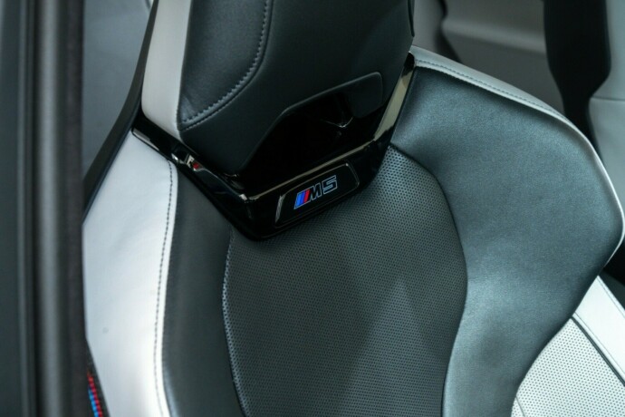 bmw-m5-elektrisitetbensin-2025-big-12