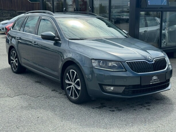 skoda-octavia-bensin-2015-big-2