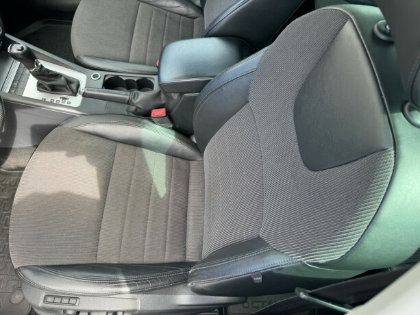 skoda-octavia-bensin-2015-big-14