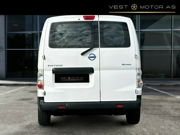 nissan-e-nv200-elektrisitet-2016-big-5