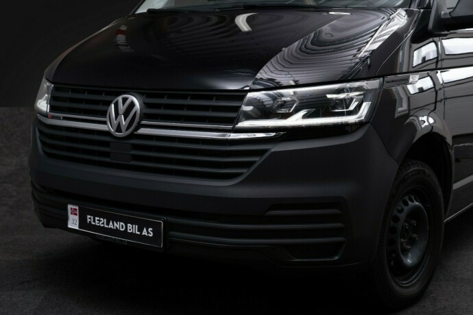 volkswagen-transporter-diesel-2022-big-2