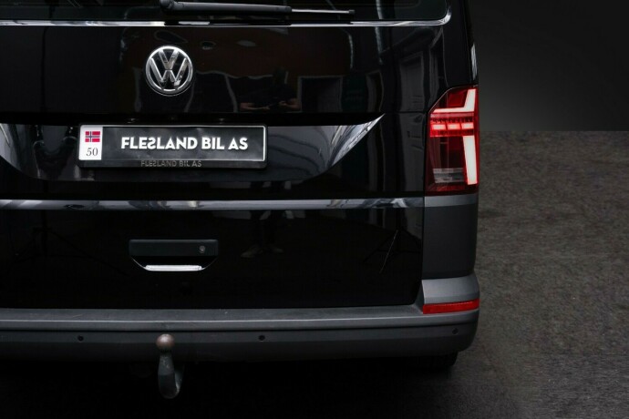volkswagen-transporter-diesel-2022-big-8