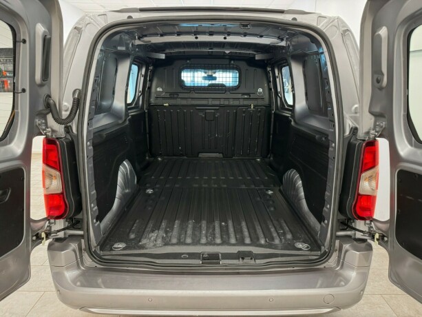 citroen-berlingo-diesel-2020-big-7