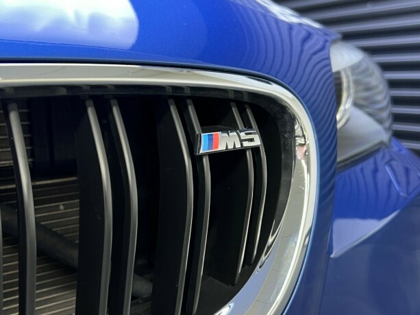 bmw-m5-bensin-2014-big-5