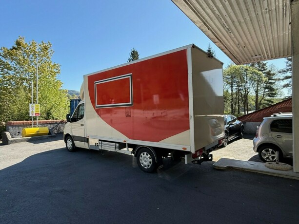 mercedes-benz-sprinter-diesel-2020-big-2