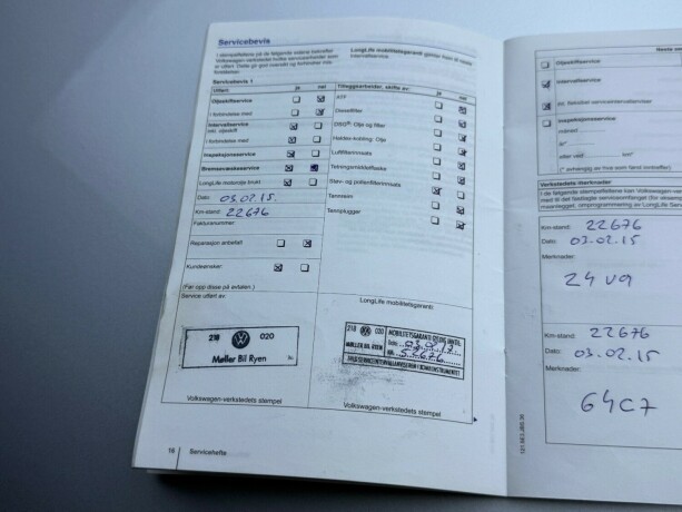 volkswagen-beetle-bensin-2012-big-31