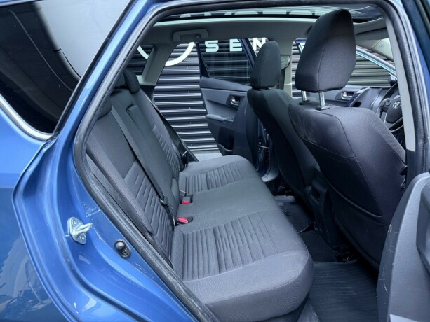 toyota-auris-elektrisitetbensin-2016-big-27