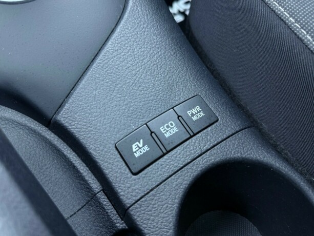toyota-auris-elektrisitetbensin-2016-big-23