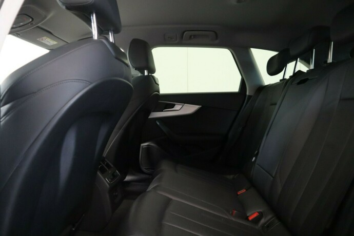audi-a4-elektrisitetbensin-2019-big-17