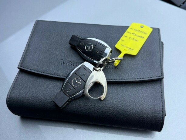 mercedes-benz-c-klasse-diesel-2014-big-30