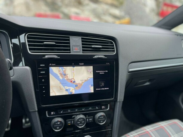 volkswagen-golf-bensin-2017-big-19