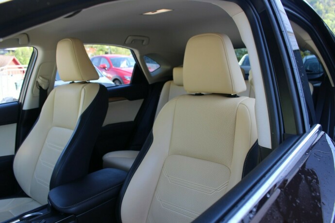 lexus-nx-300h-elektrisitetbensin-2016-big-8