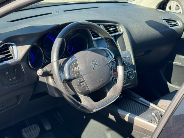 citroen-c4-diesel-2011-big-6
