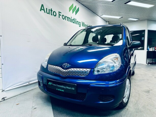 toyota-yaris-verso-bensin-2004-big-2