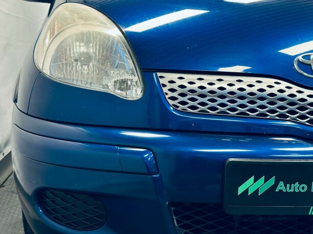 toyota-yaris-verso-bensin-2004-big-26