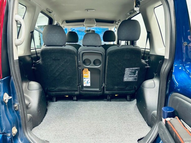 toyota-yaris-verso-bensin-2004-big-18