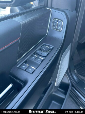 ford-f-serie-bensin-2024-big-16