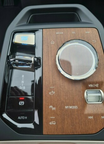 bmw-ix-xdrive-50-elektrisitet-2022-big-10
