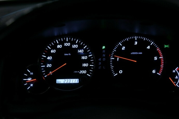 toyota-land-cruiser-diesel-2006-big-14