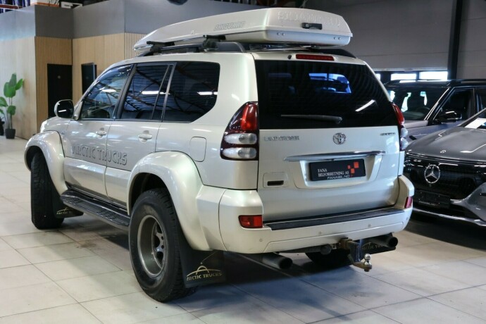 toyota-land-cruiser-diesel-2006-big-1