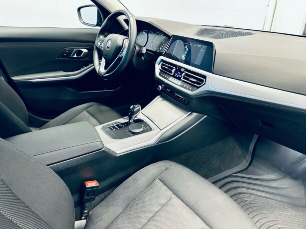 bmw-3-serie-bensin-2021-big-14