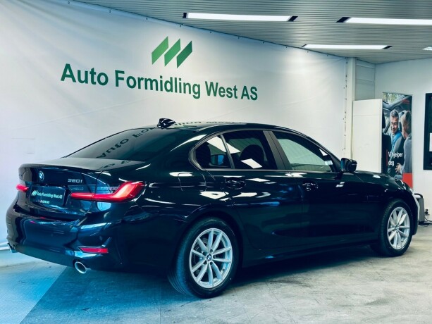 bmw-3-serie-bensin-2021-big-8