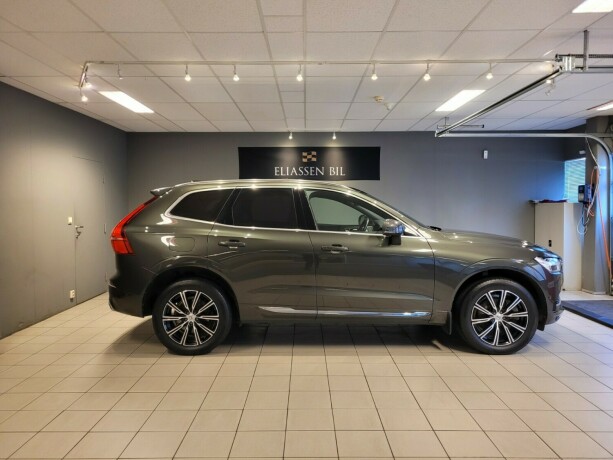 volvo-xc-60-elektrisitetbensin-2018-big-3