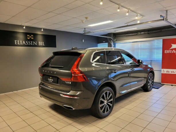 volvo-xc-60-elektrisitetbensin-2018-big-4