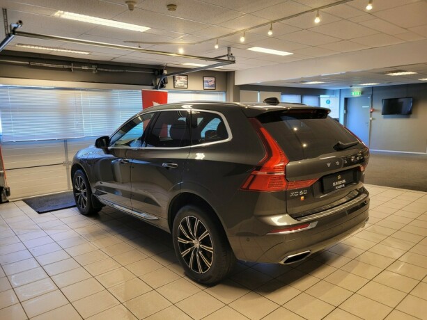 volvo-xc-60-elektrisitetbensin-2018-big-6