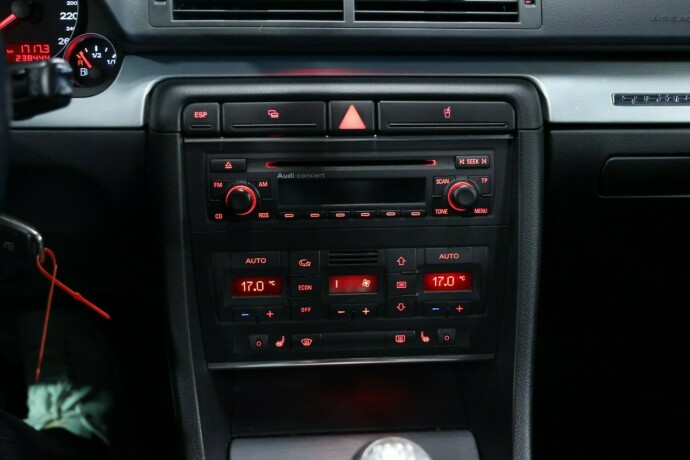 audi-a4-bensin-2005-big-6