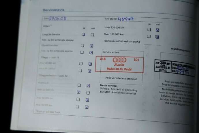audi-a4-bensin-2005-big-10