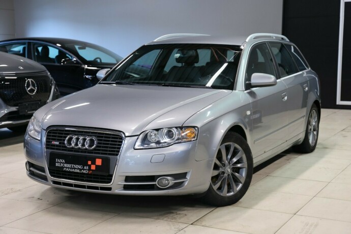 audi-a4-bensin-2005-big-0