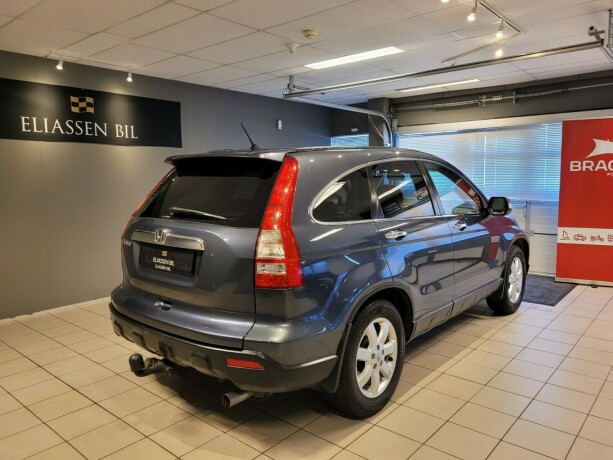 honda-cr-v-bensin-2007-big-4